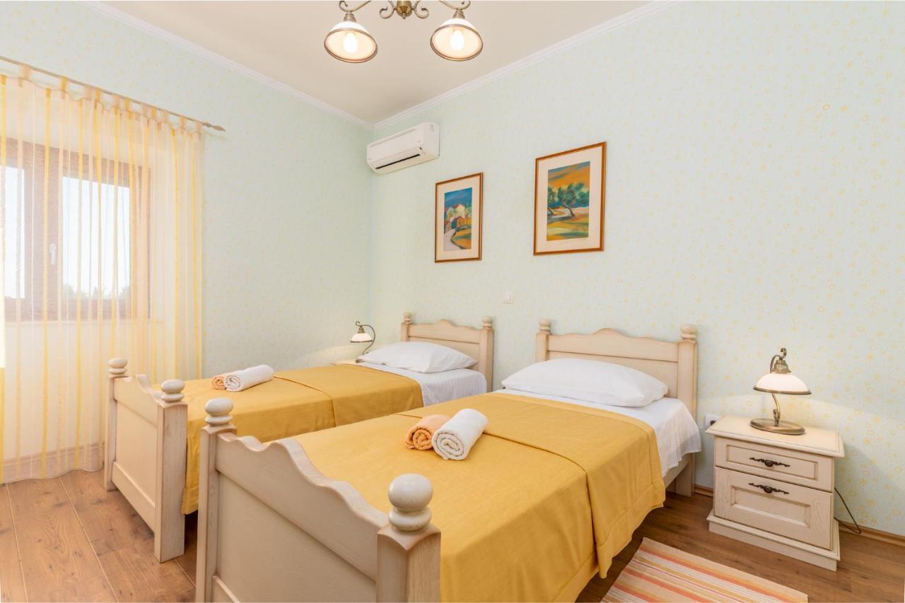 Casa Bepi Villa Kanfanar Ngoại thất bức ảnh